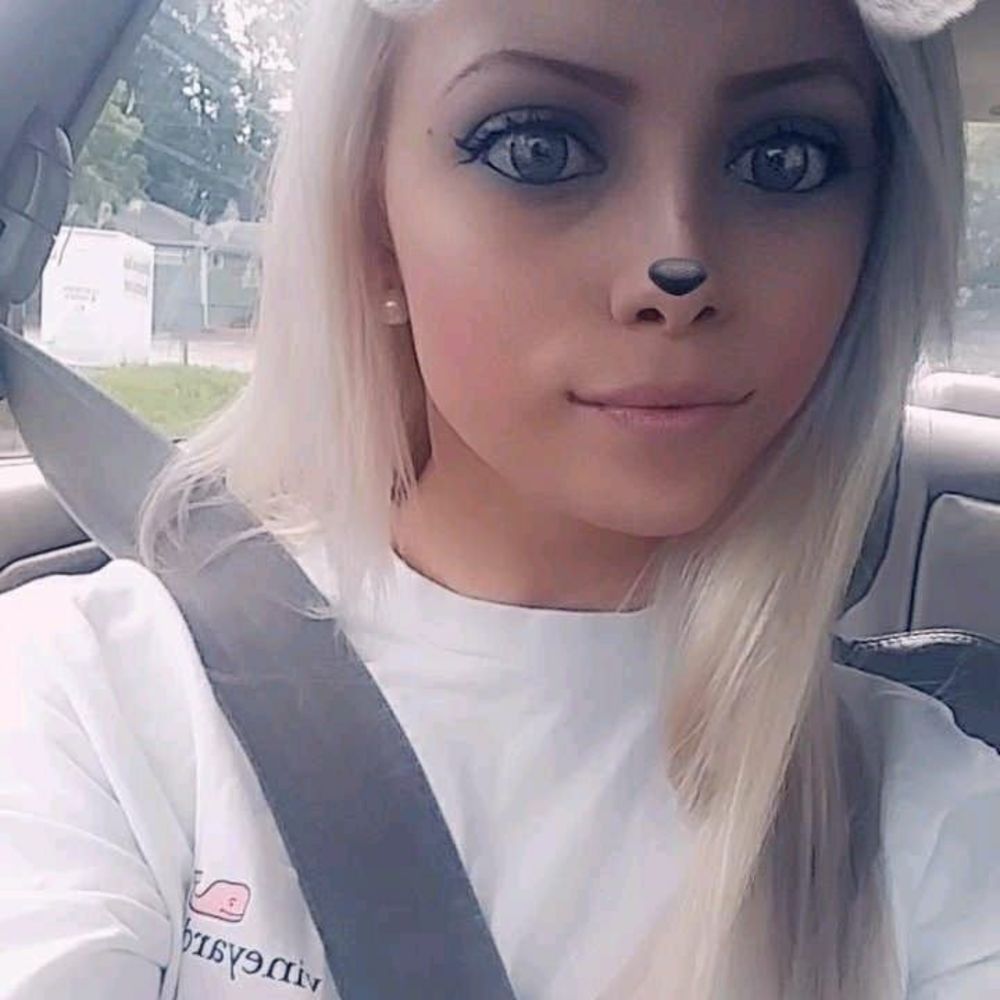 Meet your Posher, Ashlyn